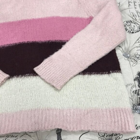 VINCE CAMUTO Stripe Sweater - Picture 4 of 7